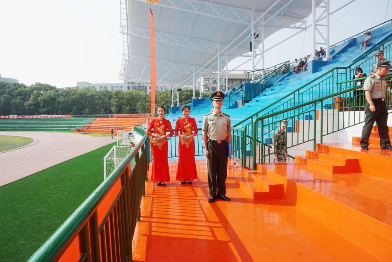 57c6d0385c6f4aa78b76e446d5deac58.jpg 57c6d0385c6f4aa78b76e446d5deac58.jpg