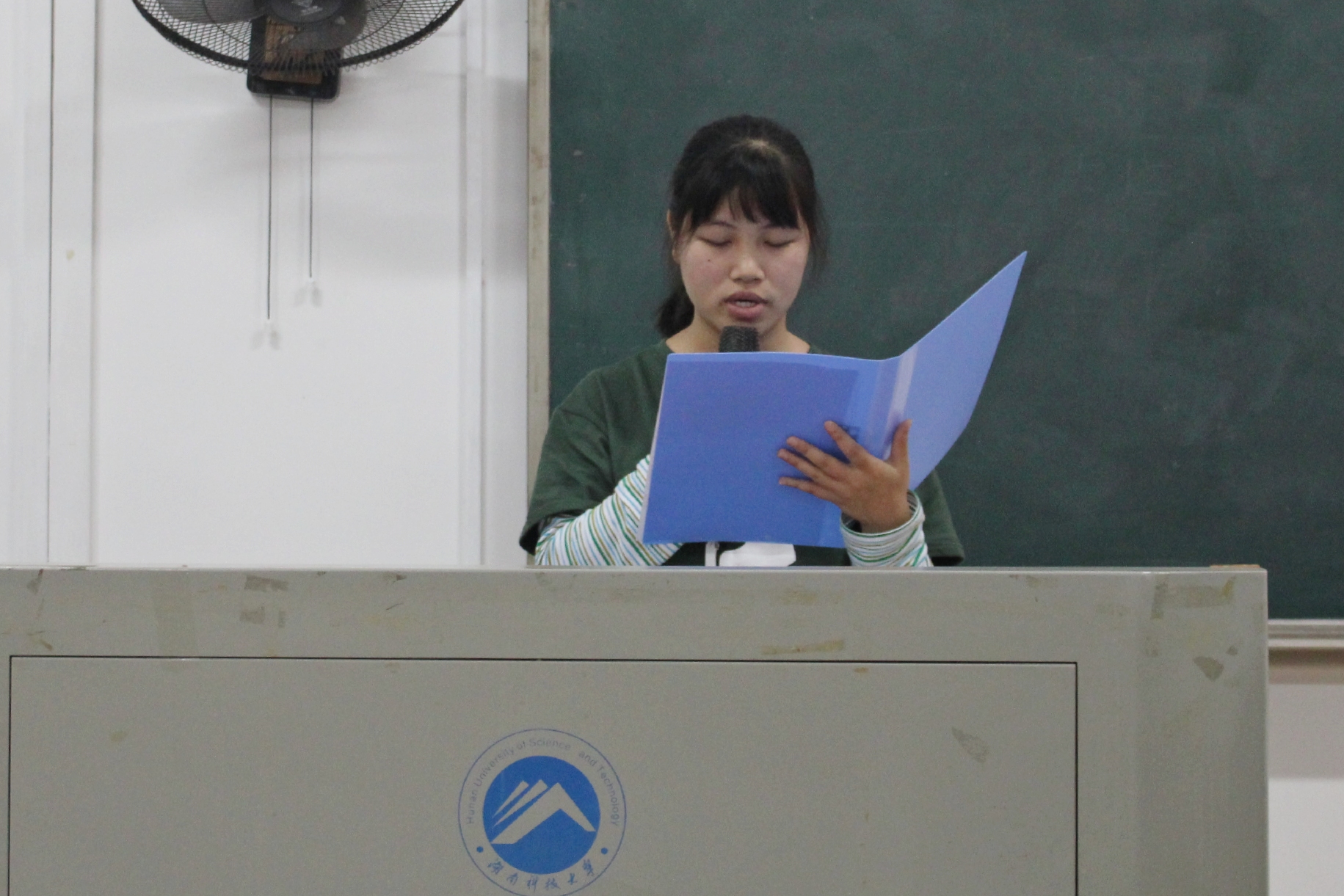 821c9a8f0b5a4f3d8f36785ee3a5b832.jpg 821c9a8f0b5a4f3d8f36785ee3a5b832.jpg