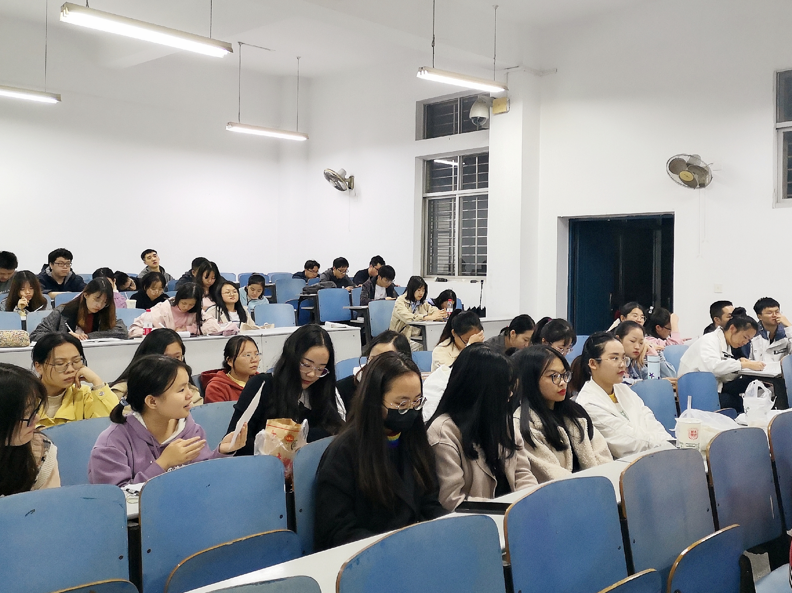 5bf9d778678d48b7b8712697683e2c3d.jpg 5bf9d778678d48b7b8712697683e2c3d.jpg