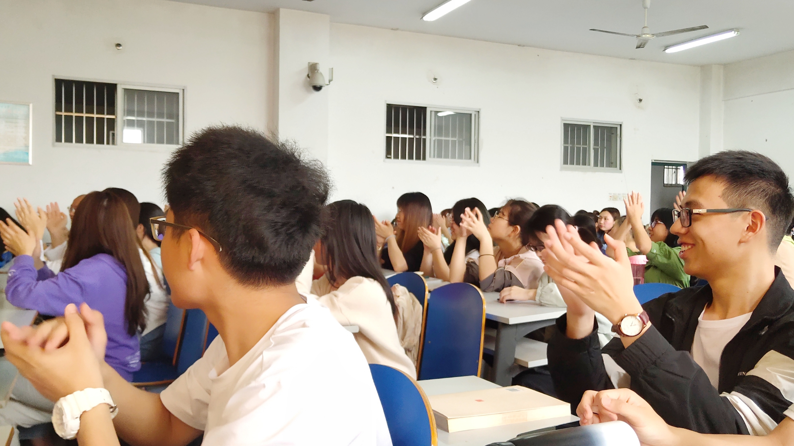 79a6d04bd86342adbe397ba0b2026a5e.jpg 79a6d04bd86342adbe397ba0b2026a5e.jpg