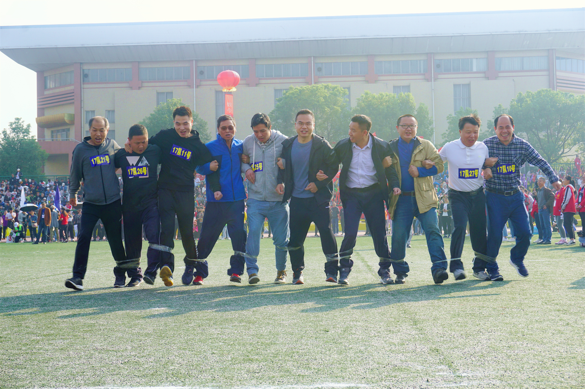 dc44c01910f3495aa1915c2a7ba4aac8.jpg dc44c01910f3495aa1915c2a7ba4aac8.jpg