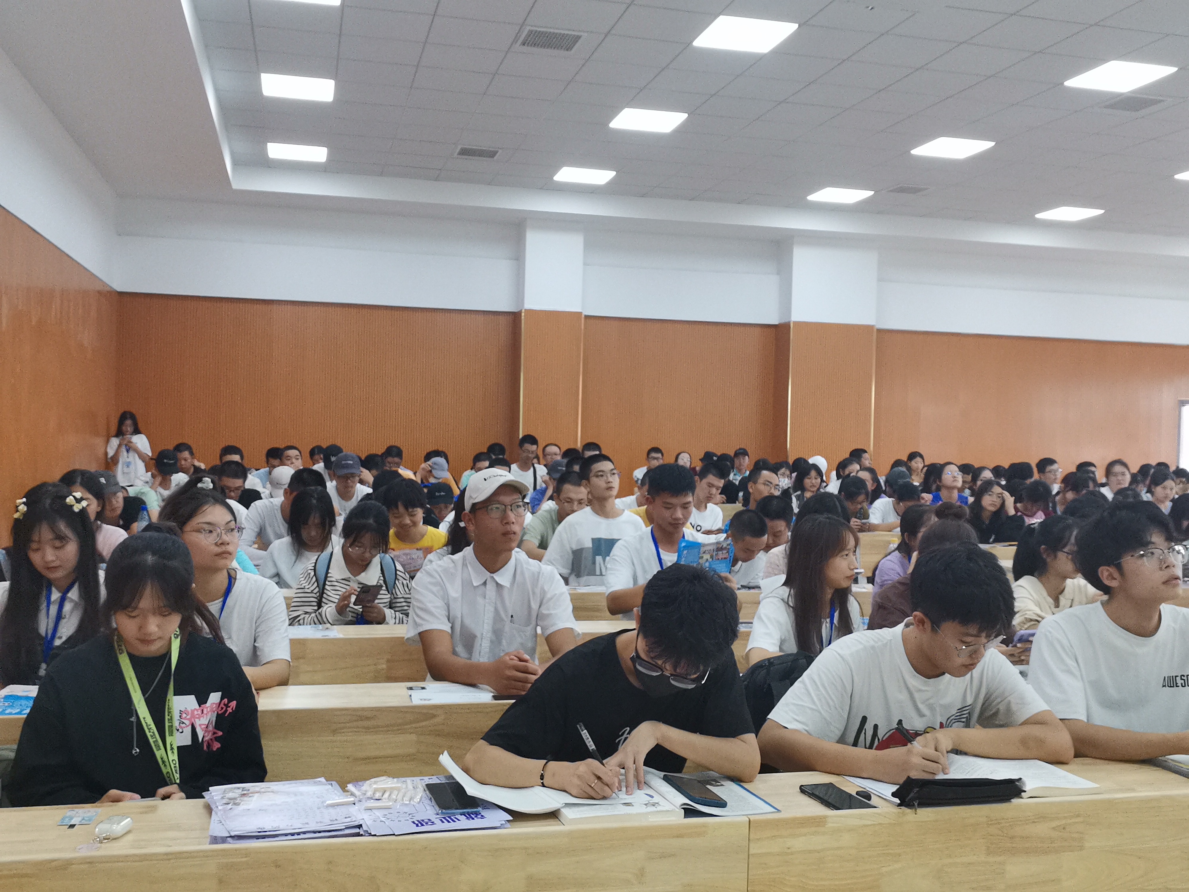 fde28f74f17e4cacb766fa6f61ec1db7.png fde28f74f17e4cacb766fa6f61ec1db7.png