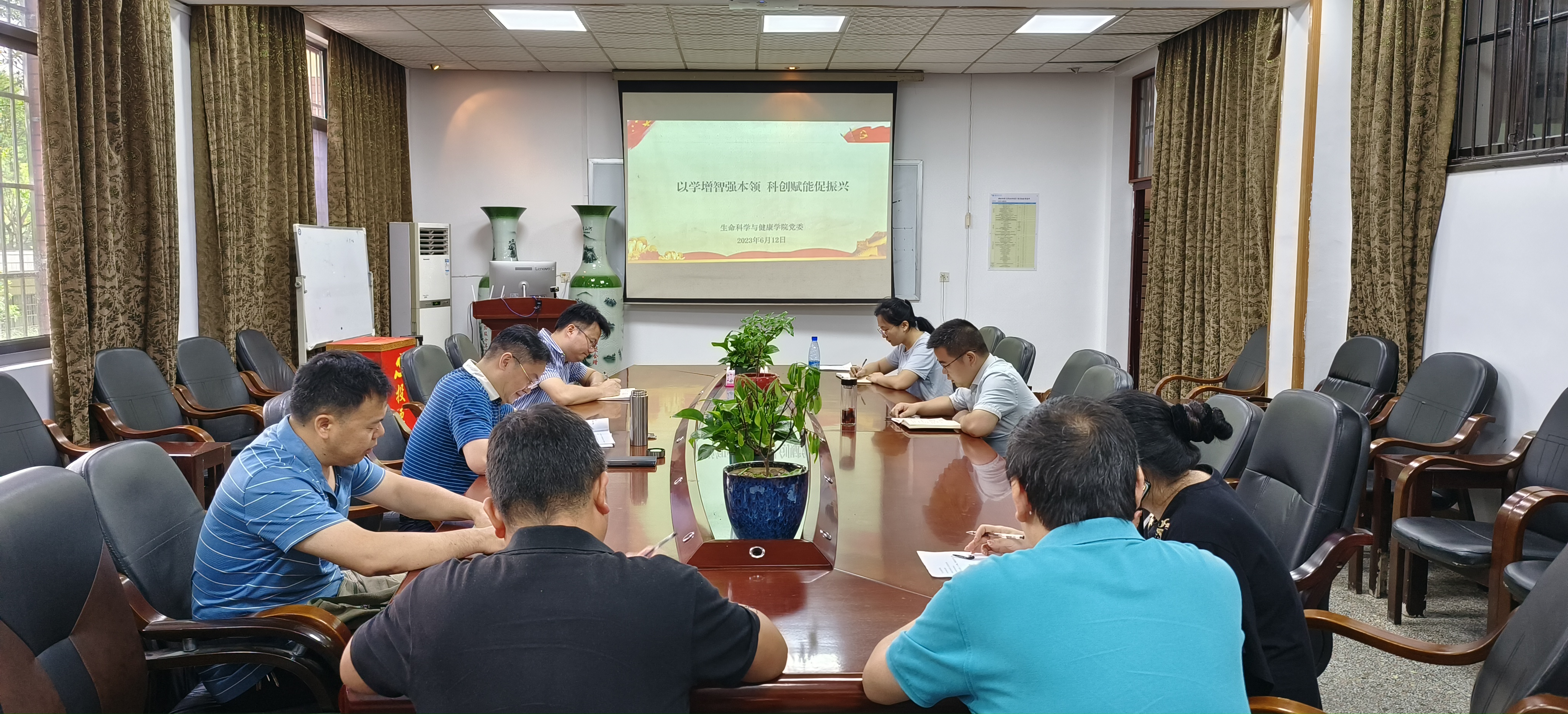 79925072774241f882f4f12e6cc9b204.jpg 79925072774241f882f4f12e6cc9b204.jpg