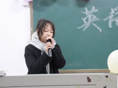 a40c64bb31c9425f80328b4123b3ea43.jpg 1702223135925.jpg