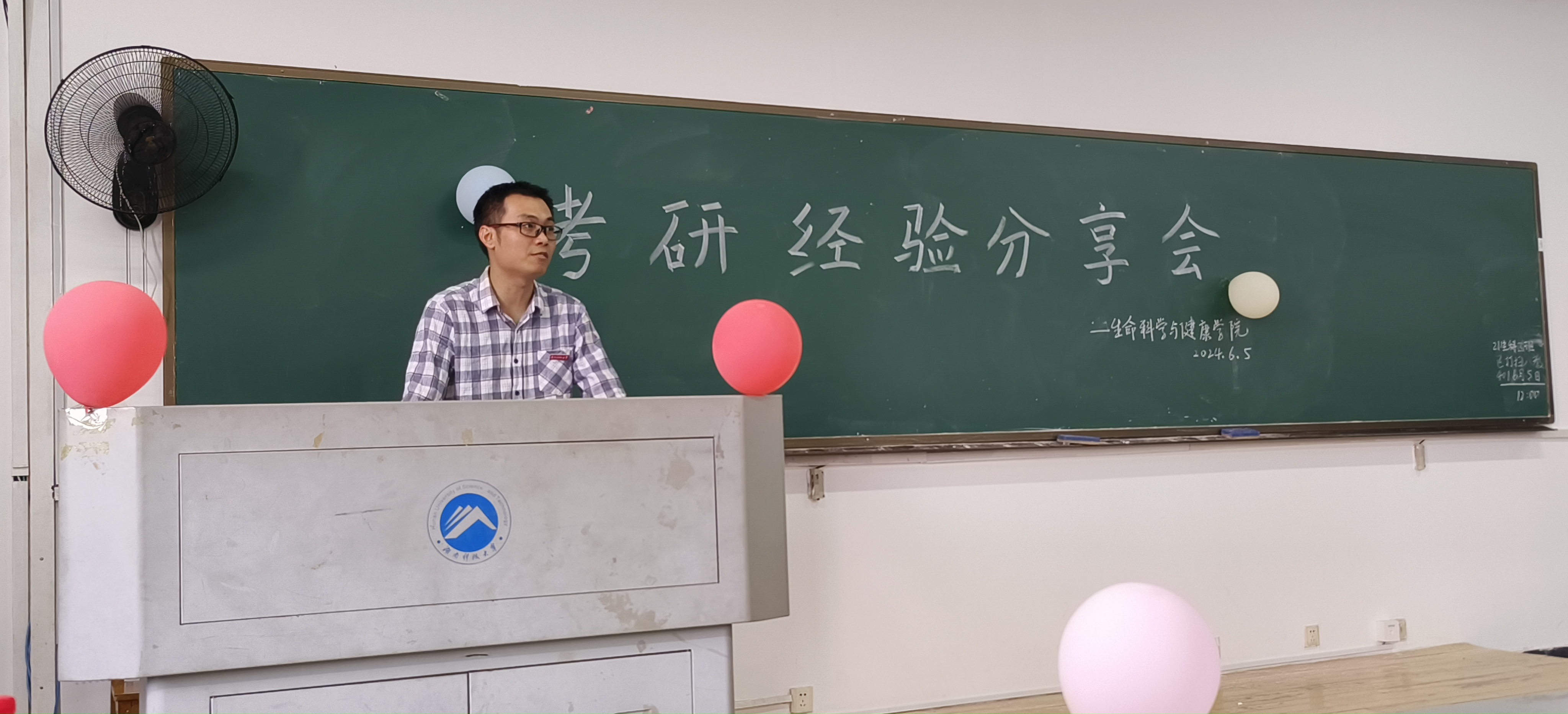 a9a472348f8c4408ad3b1f4de710facf.jpg a9a472348f8c4408ad3b1f4de710facf.jpg